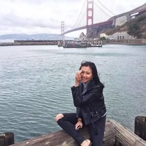 Meet your Posher, Angeles